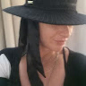 Meet your Posher, Lady